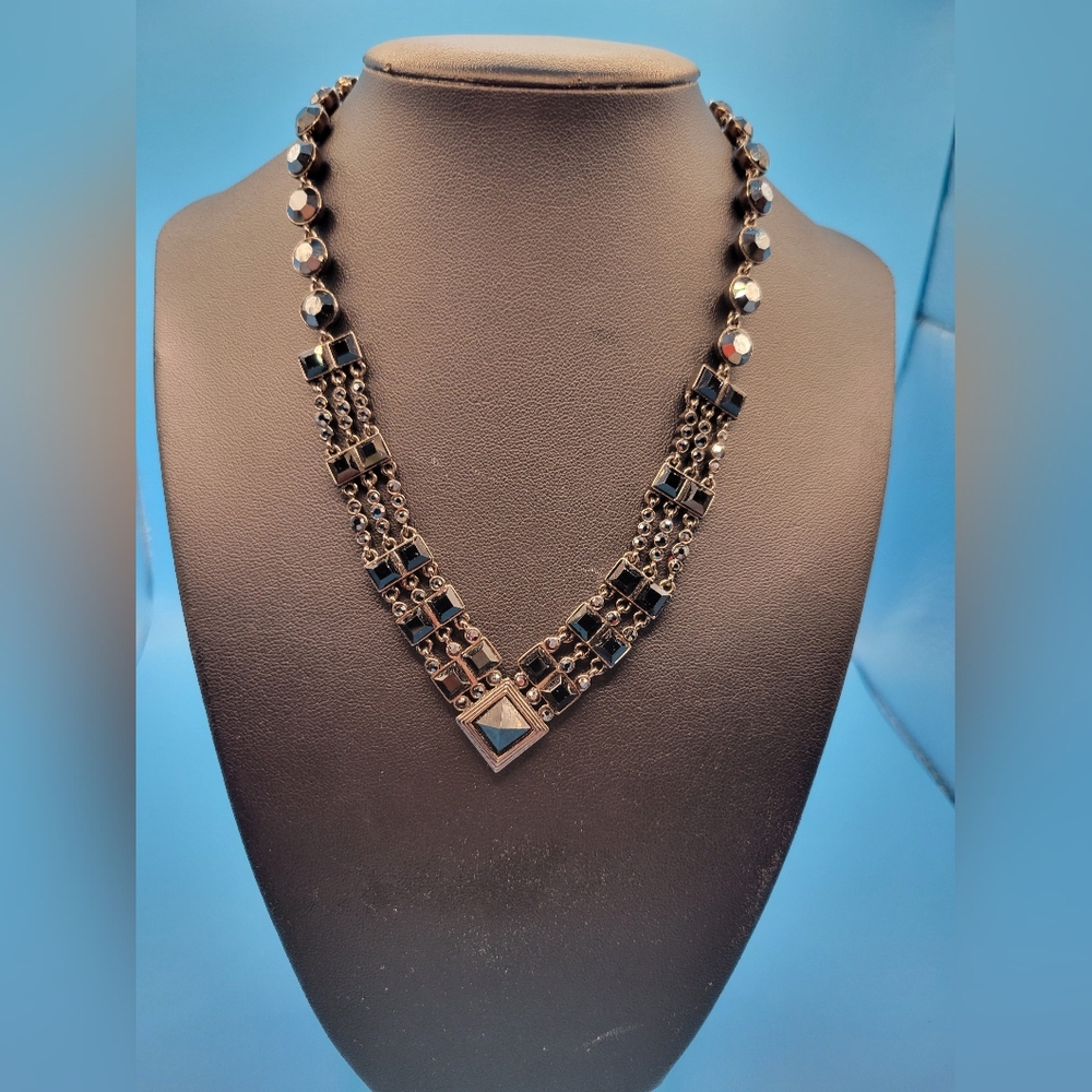 Vintage Sublime Givenchy Crystal Necklace Black Metallic Art Deco
